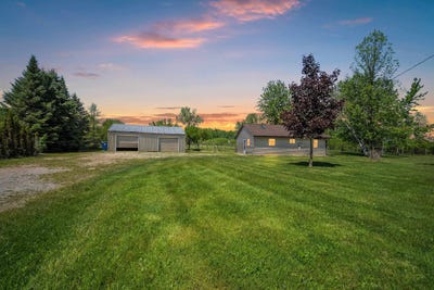 /international/us/w382-county-rd-e-oconto-falls-wi-110108677703/