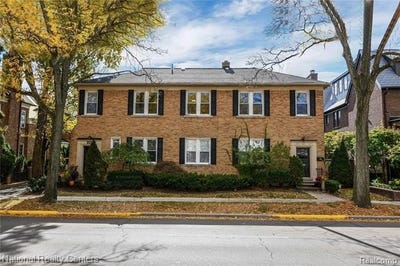/international/us/255-w-brown-street-birmingham-mi-110105200216/