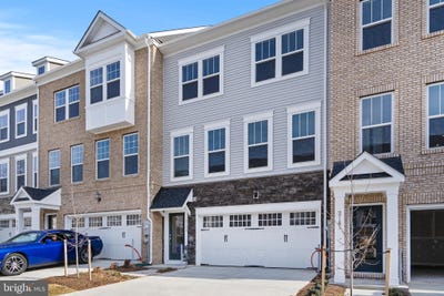 /international/us/2139-otter-creek-circle-hanover-md-110108678972/