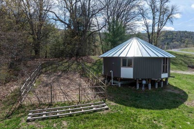 /international/us/757-weatherhead-hollow-road-guilford-vt-110107515204/
