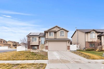 /international/us/884-willowbrook-ln-pleasant-view-ut-110106037835/