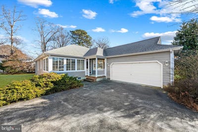 /international/us/195-lakeside-dr-lewes-de-110104265428/