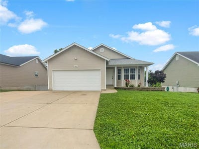 /international/us/1713-waters-edge-way-pevely-mo-110100317938/