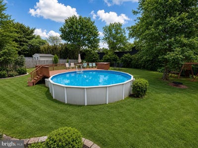/international/us/258-w-5th-avenue-trappe-pa-110108412178/