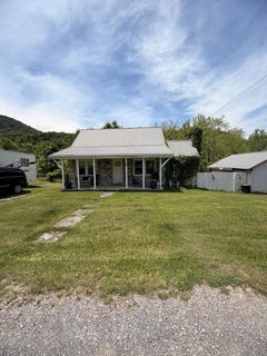 /international/us/385-orchard-addition-peterstown-wv-110108444215/