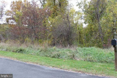 /international/us/12-deborah-trail-fairfield-pa-110095480205/