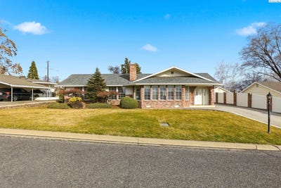 /international/us/119-n-46th-ave-yakima-wa-110106225122/