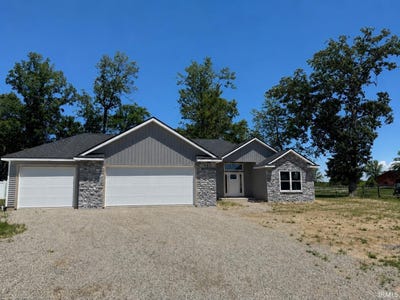 /international/us/14188-hughies-cove-fort-wayne-in-110108999017/
