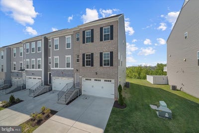 /international/us/1049-highpoint-trl-laurel-md-110107668811/