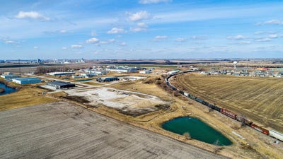 /international/us/551-w-13th-street-nevada-ia-110090460958/