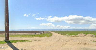 /international/us/11800-matra-ave-118th-st-w-rosamond-ca-110104148690/