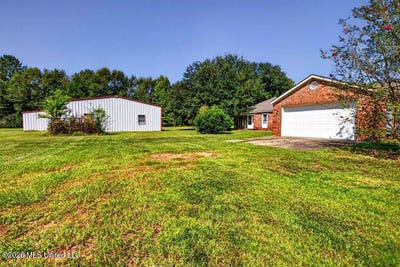 /international/us/847-city-bridge-road-perkinston-ms-110120085021/