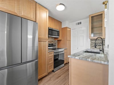 /international/us/3101-townbluff-drive-plano-tx-110100313576/