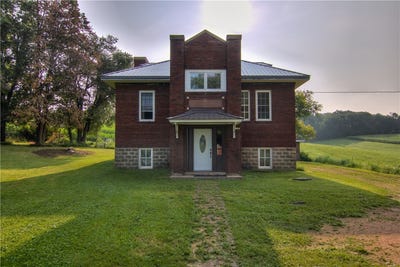 /international/us/n43636-county-road-d-strum-wi-110101243002/