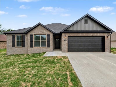 /international/us/18-hillswick-drive-bella-vista-ar-110107721411/