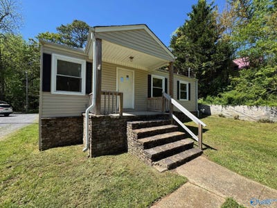 /international/us/720-hill-avenue-guntersville-al-110098916197/
