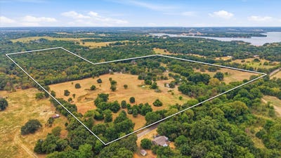/international/us/2449-county-road-1215-savoy-tx-110119652585/