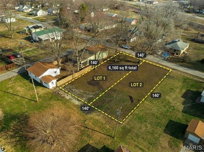 /international/us/432-anderson-street-carlinville-il-110104587211/