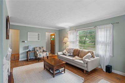 /international/us/1062-ohio-street-west-saint-paul-mn-110100752102/