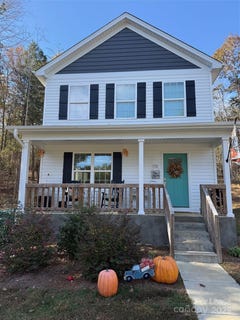 /international/us/518-lake-head-road-norwood-nc-110103741541/