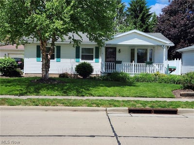 /international/us/3669-prospect-street-mogadore-oh-110108069584/
