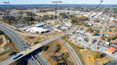 /international/us/203-s-dunn-street-benson-nc-110096227286/?lang=zh-cn