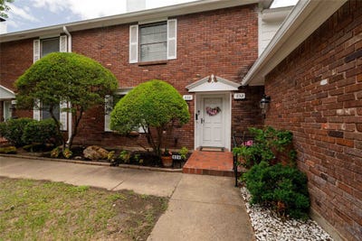 /international/us/836-chateau-valee-circle-bedford-tx-110108772221/