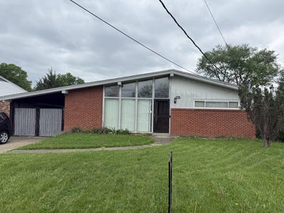 /international/us/15-juarez-circle-covington-ky-110107384183/