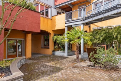 /international/us/321-mill-st-eugene-or-110098624823/