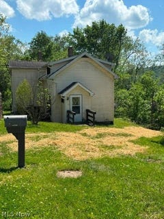 /international/us/338-s-high-alley-freeport-oh-110108176648/