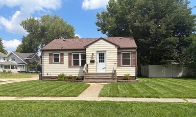 /international/us/309-w-12th-street-spencer-ia-110109379293/
