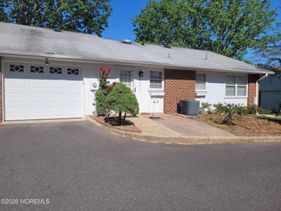 /international/us/929a-thornhill-court-lakewood-nj-110108110251/