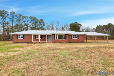/international/us/8202-vaughan-north-dinwiddie-va-110104443641/