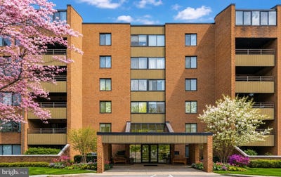 /international/us/1-southerly-ct-305-towson-md-110108175681/