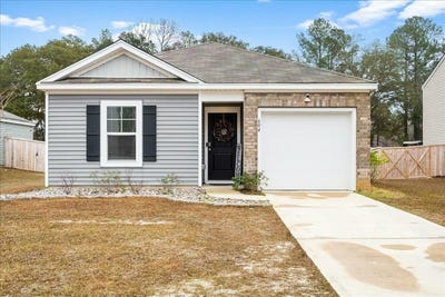 /international/us/604-red-mulberry-road-moncks-corner-sc-110097476768/