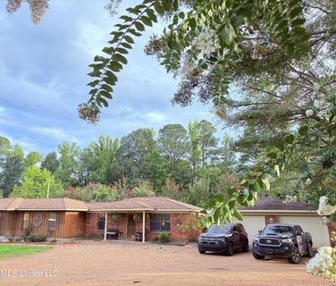/international/us/609-n-rutherford-drive-kilmichael-ms-110101240188/