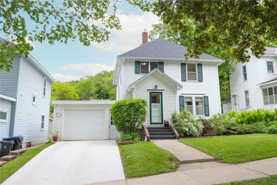 /international/us/321-center-street-mankato-mn-110108353525/