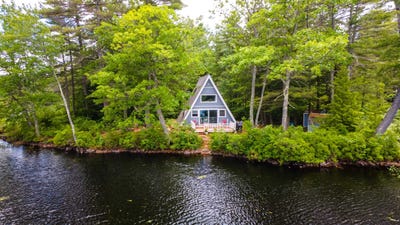 /international/us/14-sandy-cove-road-rindge-nh-110109011130/