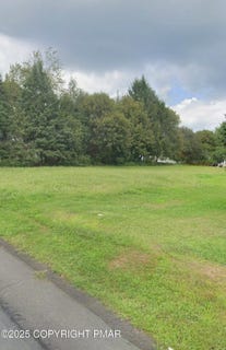 /international/us/19-upper-lehigh-main-street-freeland-pa-110102737463/