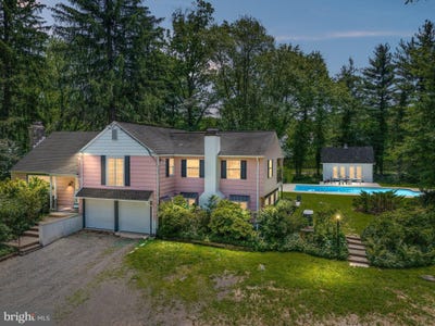 /international/us/2692-windy-bush-road-newtown-pa-110100532086/
