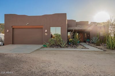/international/us/43014-n-12th-street-new-river-az-110099441345/?lang=en