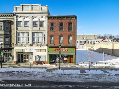 /international/us/1015-w-hamilton-street-allentown-pa-110105197838/