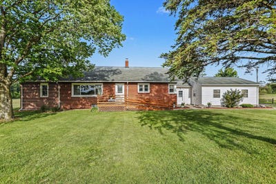 /international/us/5494-old-pipestone-road-eau-claire-mi-110105364211/