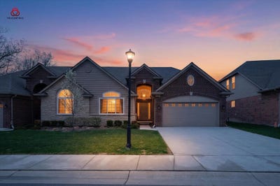 /international/us/30295-berghway-trail-warren-mi-110107387429/