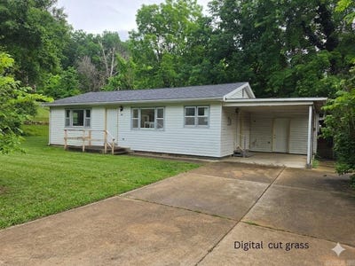 /international/us/109-college-street-van-buren-mo-110107999524/