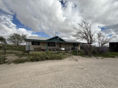 /international/us/5384-n-wilson-way-fort-stockton-tx-110120607334/