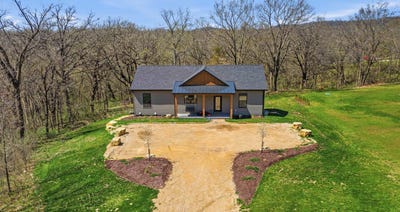 /international/us/5-blue-ridge-court-galena-il-110105635168/