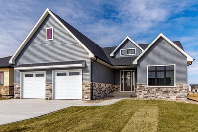 /international/us/2103-ada-hayden-road-ames-ia-110106446918/