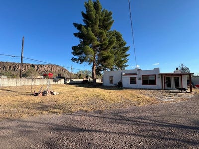 /international/us/300-n-state-st-fort-davis-tx-110107074179/