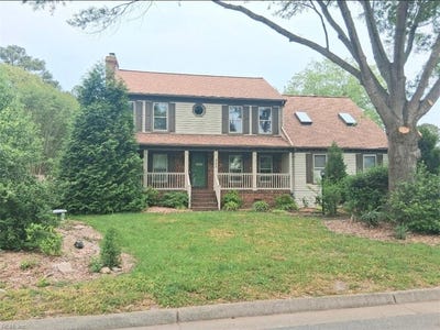 /international/us/315-rio-drive-chesapeake-va-110107781131/